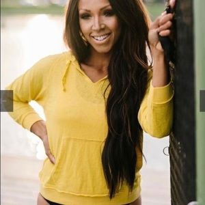 Super cute Zyia yellow beach hoodie